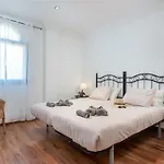 Villa 1 Charming Conde Private Garden Pool, Bbq! *