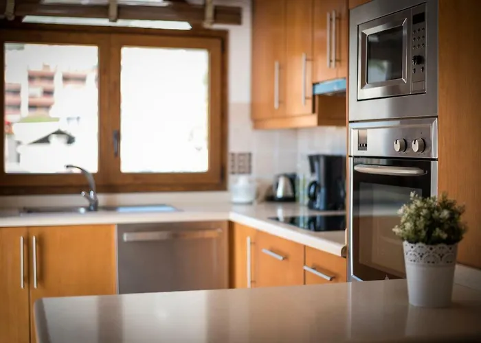 1 Charming Conde Private Garden Pool, Bbq! Villa Costa Adeje (Tenerife)