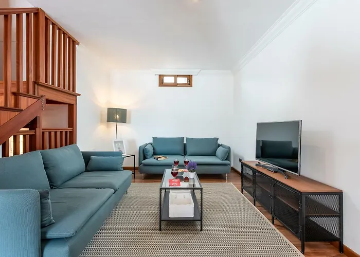 1 Charming Conde Private Garden Pool, Bbq! * 아데제