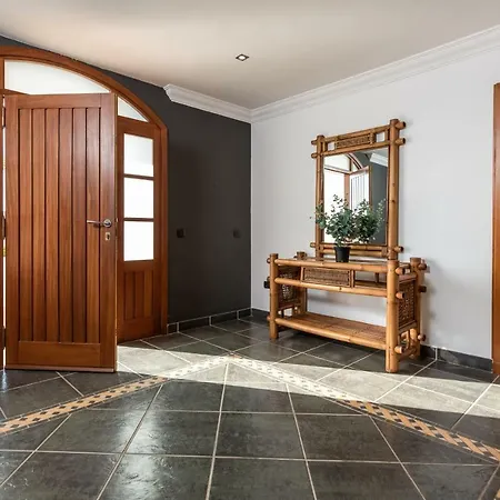 1 Charming Conde Private Garden Pool, Bbq! Costa Adeje (Tenerife)