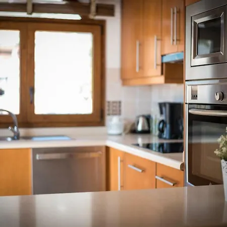 1 Charming Conde Private Garden Pool, Bbq! Villa Costa Adeje (Tenerife)